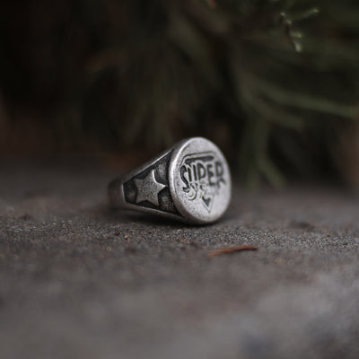 Superfresh Signet Ring